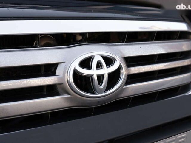 Тойота Ленд Крузер, объемом двигателя 0 л и пробегом 398 тыс. км за 16900 $, фото 4 на Automoto.ua