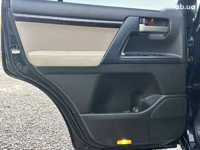 Тойота Ленд Крузер, объемом двигателя 4.7 л и пробегом 204 тыс. км за 24300 $, фото 23 на Automoto.ua