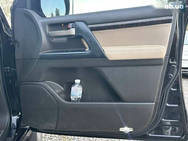 Тойота Ленд Крузер, объемом двигателя 4.7 л и пробегом 204 тыс. км за 24300 $, фото 28 на Automoto.ua