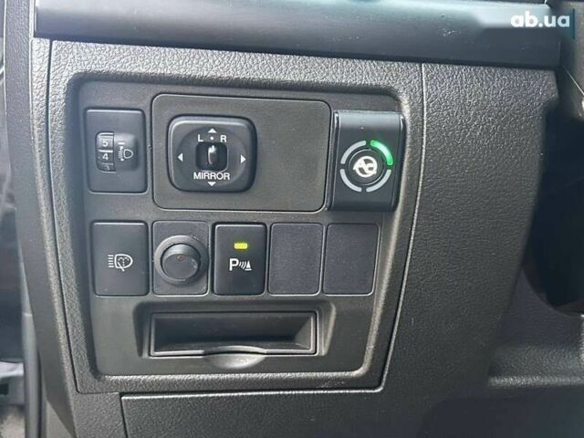 Тойота Ленд Крузер, объемом двигателя 4.7 л и пробегом 204 тыс. км за 24300 $, фото 16 на Automoto.ua