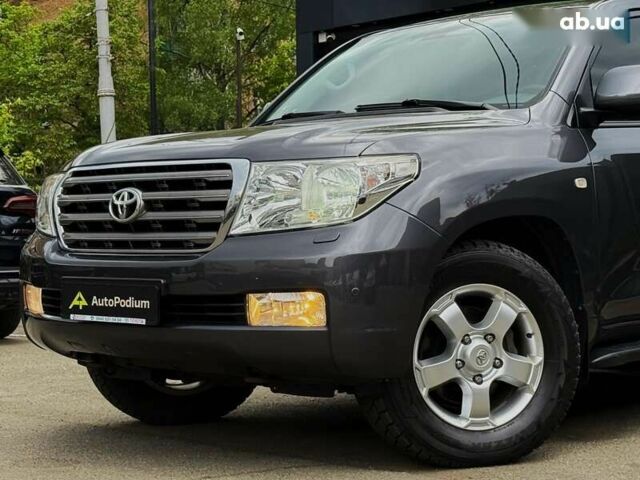 Тойота Ленд Крузер, объемом двигателя 4.5 л и пробегом 244 тыс. км за 25999 $, фото 5 на Automoto.ua