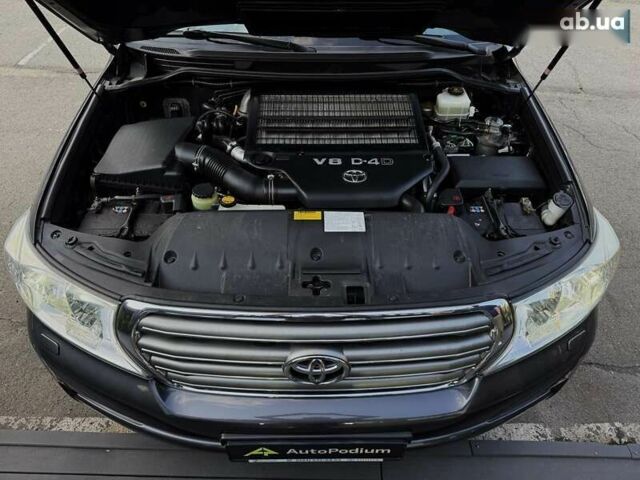 Тойота Ленд Крузер, объемом двигателя 4.5 л и пробегом 244 тыс. км за 24999 $, фото 26 на Automoto.ua