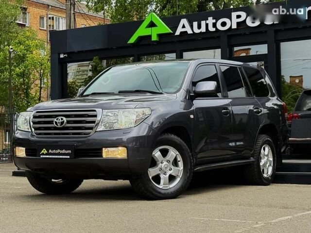Тойота Ленд Крузер, объемом двигателя 4.5 л и пробегом 244 тыс. км за 25999 $, фото 4 на Automoto.ua