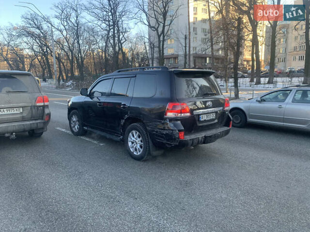 Тойота Ленд Крузер, объемом двигателя 5.7 л и пробегом 206 тыс. км за 30500 $, фото 9 на Automoto.ua
