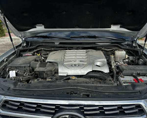 Тойота Ленд Крузер, об'ємом двигуна 0 л та пробігом 265 тис. км за 31000 $, фото 8 на Automoto.ua