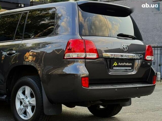 Тойота Ленд Крузер, объемом двигателя 4.5 л и пробегом 244 тыс. км за 24999 $, фото 22 на Automoto.ua
