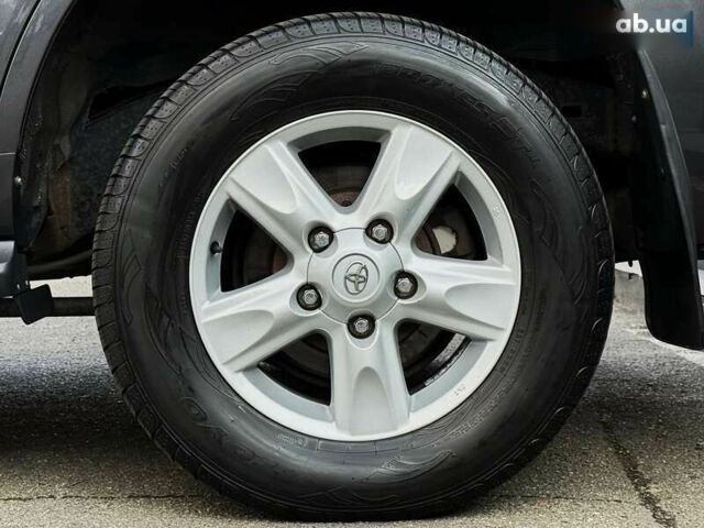 Тойота Ленд Крузер, объемом двигателя 4.5 л и пробегом 244 тыс. км за 24999 $, фото 16 на Automoto.ua