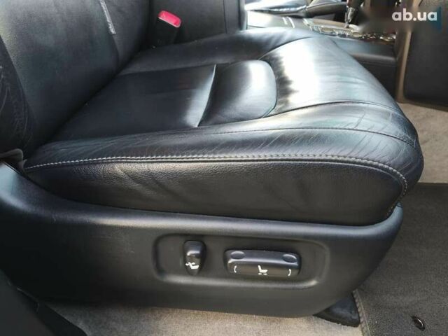 Тойота Ленд Крузер, объемом двигателя 0 л и пробегом 218 тыс. км за 27900 $, фото 22 на Automoto.ua