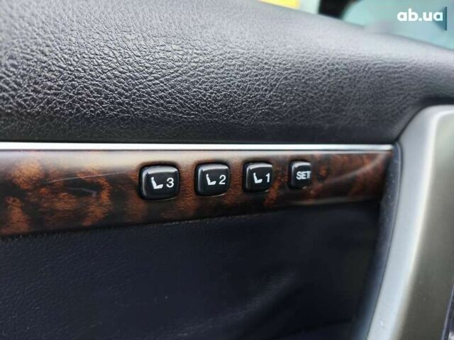Тойота Ленд Крузер, объемом двигателя 0 л и пробегом 218 тыс. км за 27900 $, фото 18 на Automoto.ua