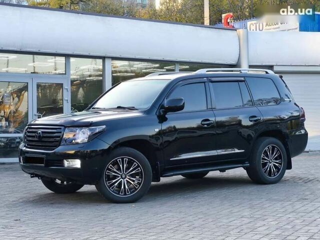 Тойота Ленд Крузер, объемом двигателя 0 л и пробегом 218 тыс. км за 27900 $, фото 2 на Automoto.ua