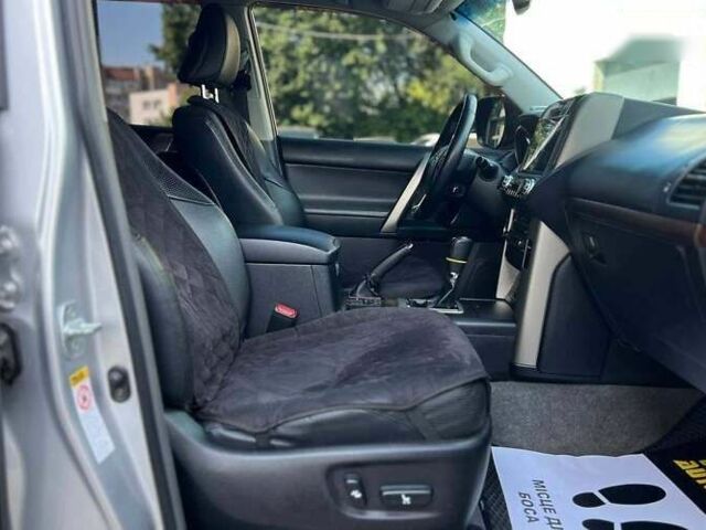 Тойота Ленд Крузер, объемом двигателя 0 л и пробегом 278 тыс. км за 25990 $, фото 24 на Automoto.ua