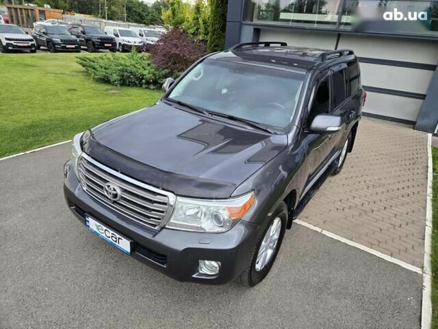 Тойота Ленд Крузер, об'ємом двигуна 0 л та пробігом 186 тис. км за 26888 $, фото 6 на Automoto.ua