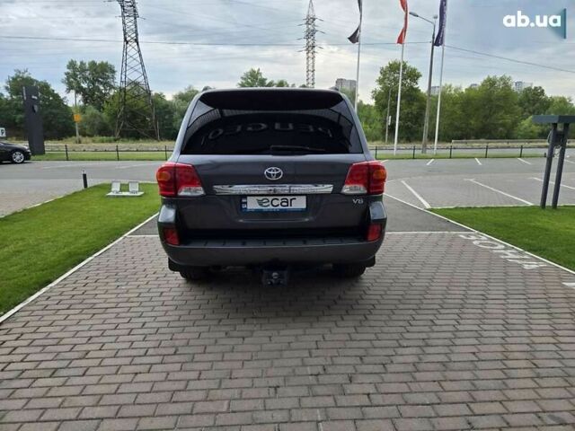 Тойота Ленд Крузер, об'ємом двигуна 0 л та пробігом 186 тис. км за 26888 $, фото 18 на Automoto.ua