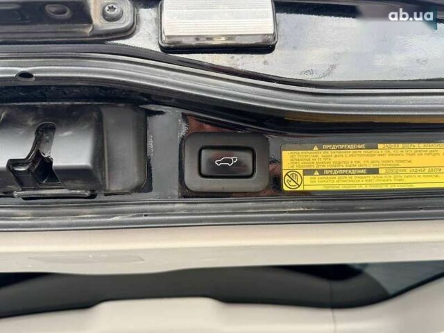 Тойота Ленд Крузер, объемом двигателя 0 л и пробегом 133 тыс. км за 33990 $, фото 25 на Automoto.ua