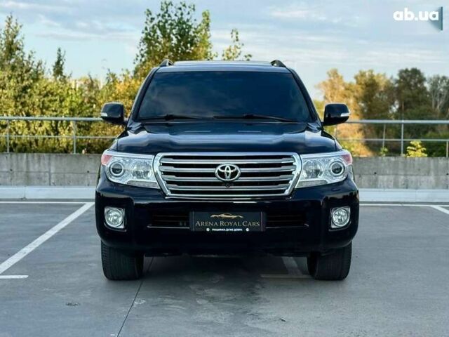 Тойота Ленд Крузер, объемом двигателя 0 л и пробегом 133 тыс. км за 33990 $, фото 3 на Automoto.ua