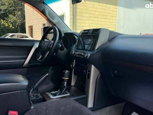 Тойота Ленд Крузер, объемом двигателя 0 л и пробегом 278 тыс. км за 25990 $, фото 22 на Automoto.ua