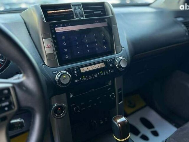 Тойота Ленд Крузер, объемом двигателя 0 л и пробегом 278 тыс. км за 25990 $, фото 19 на Automoto.ua