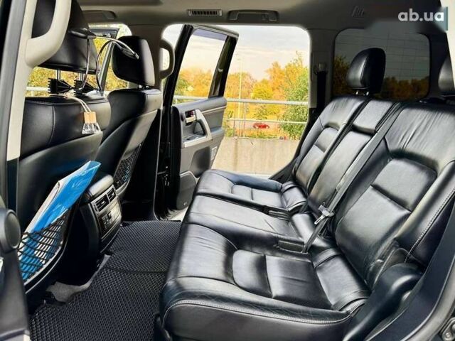 Тойота Ленд Крузер, объемом двигателя 0 л и пробегом 133 тыс. км за 33990 $, фото 22 на Automoto.ua