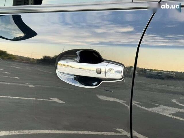 Тойота Ленд Крузер, объемом двигателя 0 л и пробегом 133 тыс. км за 33990 $, фото 18 на Automoto.ua