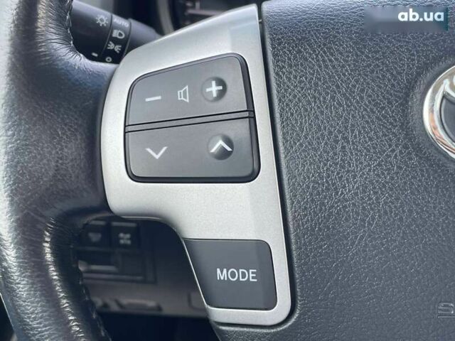 Тойота Ленд Крузер, объемом двигателя 4.5 л и пробегом 338 тыс. км за 28500 $, фото 26 на Automoto.ua