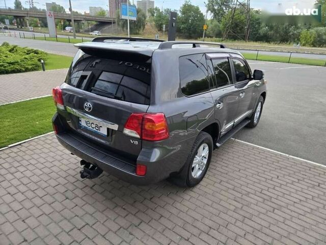 Тойота Ленд Крузер, об'ємом двигуна 0 л та пробігом 186 тис. км за 26888 $, фото 19 на Automoto.ua
