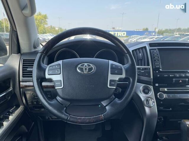 Тойота Ленд Крузер, об'ємом двигуна 4.5 л та пробігом 338 тис. км за 29500 $, фото 18 на Automoto.ua