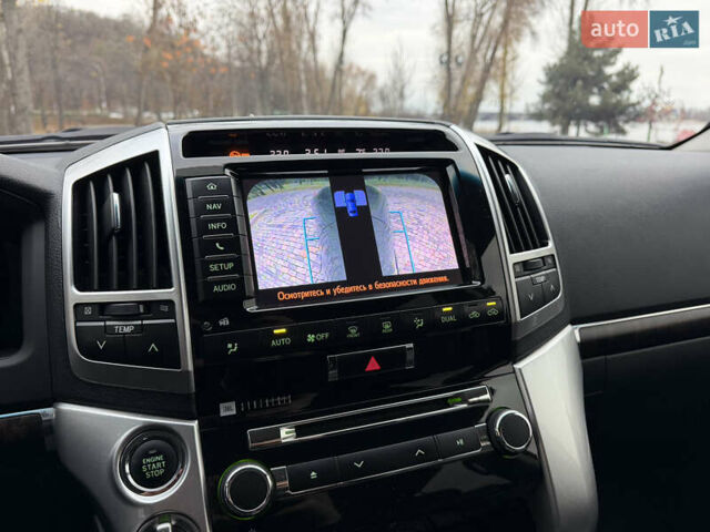 Тойота Ленд Крузер, объемом двигателя 4.6 л и пробегом 325 тыс. км за 28500 $, фото 21 на Automoto.ua