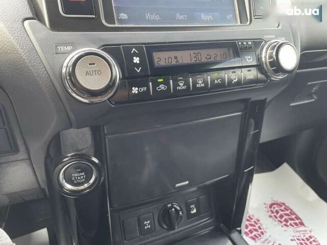 Тойота Ленд Крузер, об'ємом двигуна 3 л та пробігом 206 тис. км за 26200 $, фото 19 на Automoto.ua