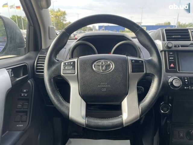 Тойота Ленд Крузер, об'ємом двигуна 3 л та пробігом 206 тис. км за 26200 $, фото 12 на Automoto.ua