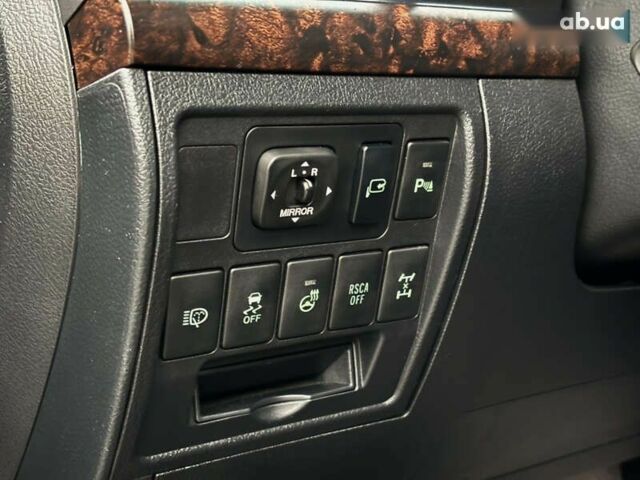 Тойота Ленд Крузер, объемом двигателя 4.5 л и пробегом 224 тыс. км за 34500 $, фото 18 на Automoto.ua