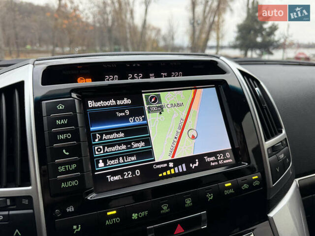 Тойота Ленд Крузер, объемом двигателя 4.6 л и пробегом 325 тыс. км за 28500 $, фото 23 на Automoto.ua