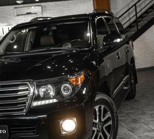 Тойота Ленд Крузер, объемом двигателя 0 л и пробегом 245 тыс. км за 35900 $, фото 6 на Automoto.ua