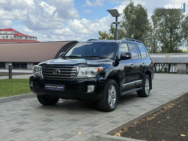 Тойота Ленд Крузер, объемом двигателя 4.5 л и пробегом 92 тыс. км за 41500 $, фото 1 на Automoto.ua