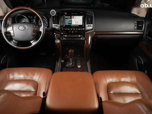 Тойота Ленд Крузер, объемом двигателя 0 л и пробегом 245 тыс. км за 35900 $, фото 21 на Automoto.ua