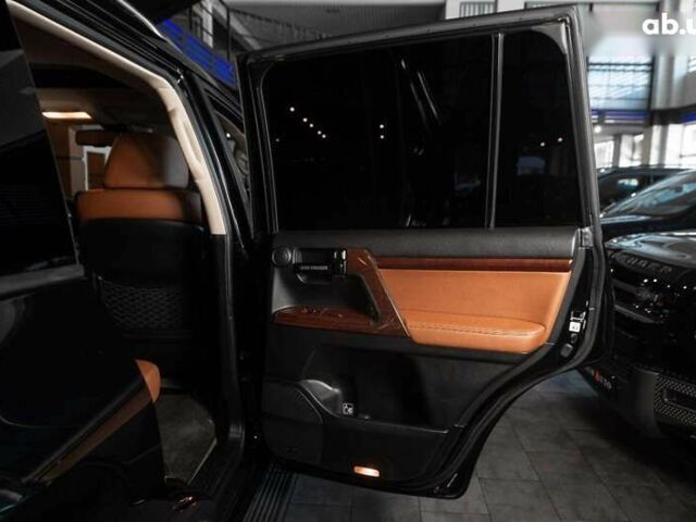 Тойота Ленд Крузер, объемом двигателя 0 л и пробегом 245 тыс. км за 35900 $, фото 16 на Automoto.ua