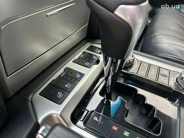 Тойота Ленд Крузер, объемом двигателя 4.5 л и пробегом 264 тыс. км за 42500 $, фото 25 на Automoto.ua