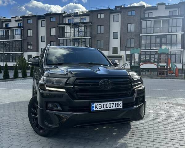 Тойота Ленд Крузер, объемом двигателя 4.46 л и пробегом 105 тыс. км за 56200 $, фото 1 на Automoto.ua