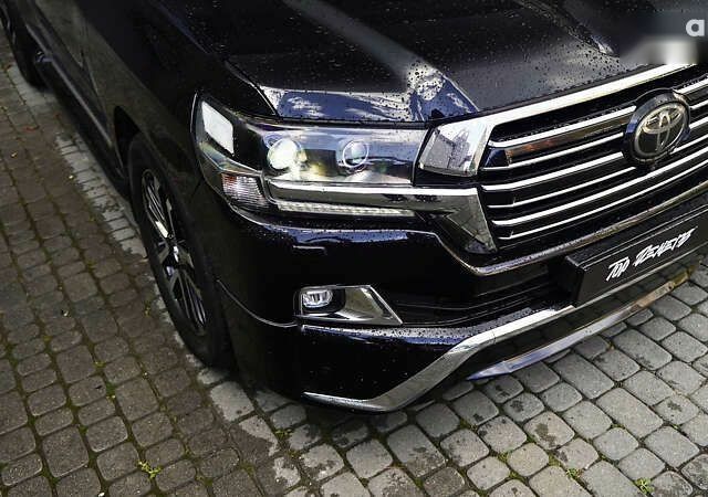 Тойота Ленд Крузер, объемом двигателя 4.5 л и пробегом 149 тыс. км за 50999 $, фото 2 на Automoto.ua