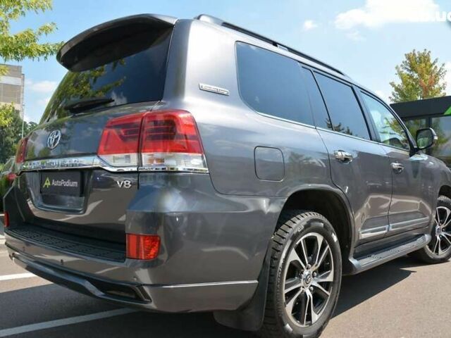 Тойота Ленд Крузер, объемом двигателя 4.5 л и пробегом 216 тыс. км за 55000 $, фото 14 на Automoto.ua