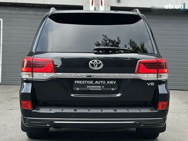 Тойота Ленд Крузер, объемом двигателя 4.5 л и пробегом 88 тыс. км за 117000 $, фото 17 на Automoto.ua
