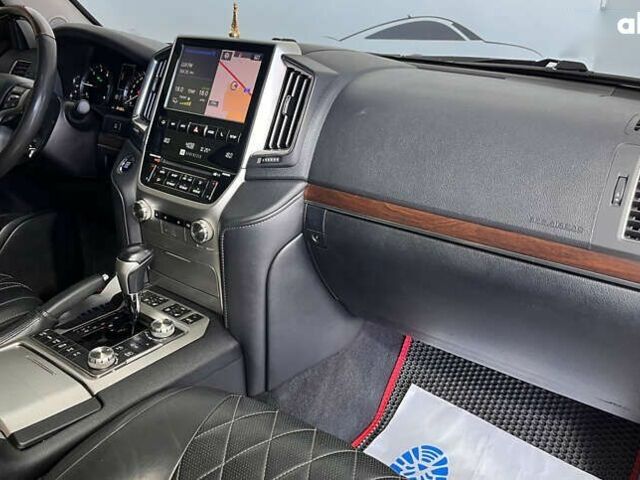 Тойота Ленд Крузер, объемом двигателя 4.5 л и пробегом 184 тыс. км за 52500 $, фото 7 на Automoto.ua