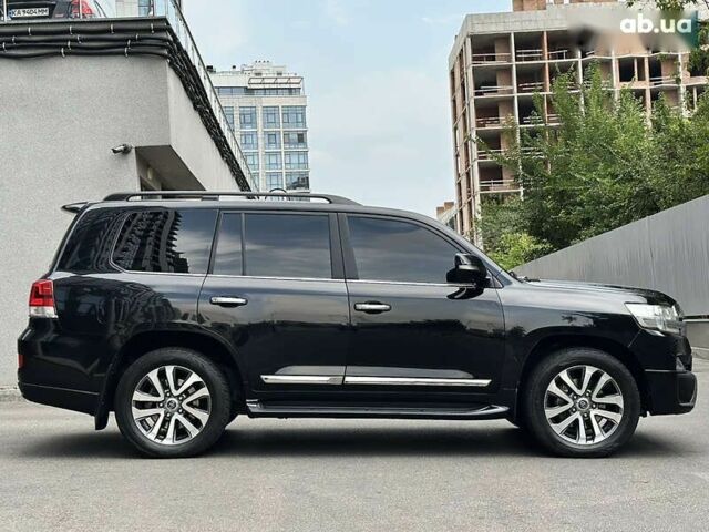 Тойота Ленд Крузер, объемом двигателя 4.5 л и пробегом 88 тыс. км за 117000 $, фото 12 на Automoto.ua