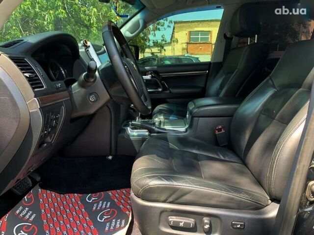 Тойота Ленд Крузер, объемом двигателя 0 л и пробегом 182 тыс. км за 46999 $, фото 22 на Automoto.ua
