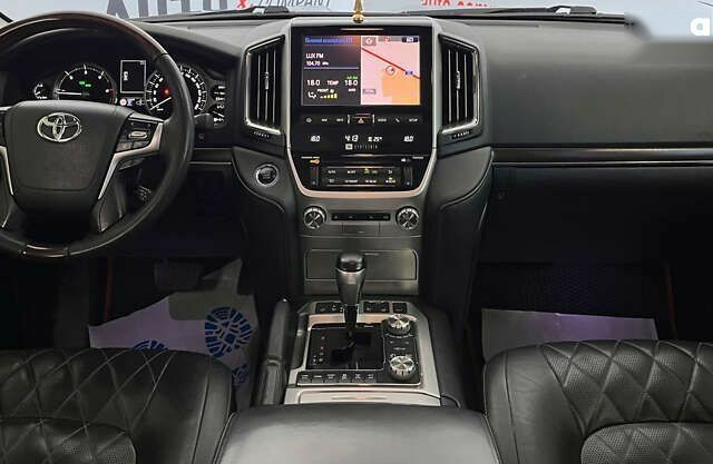 Тойота Ленд Крузер, объемом двигателя 4.5 л и пробегом 184 тыс. км за 52500 $, фото 10 на Automoto.ua