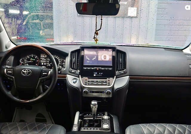 Тойота Ленд Крузер, объемом двигателя 4.5 л и пробегом 149 тыс. км за 50999 $, фото 24 на Automoto.ua