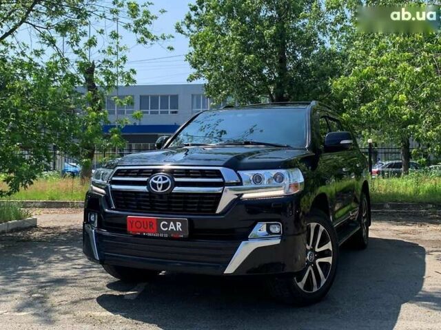 Тойота Ленд Крузер, объемом двигателя 0 л и пробегом 182 тыс. км за 47999 $, фото 7 на Automoto.ua