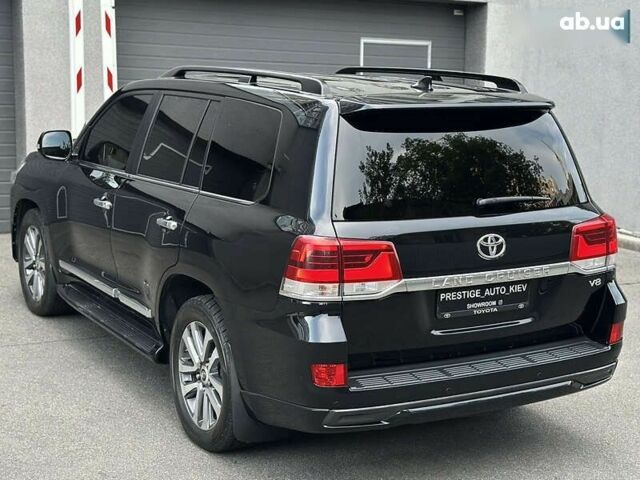 Тойота Ленд Крузер, объемом двигателя 4.5 л и пробегом 88 тыс. км за 117000 $, фото 19 на Automoto.ua