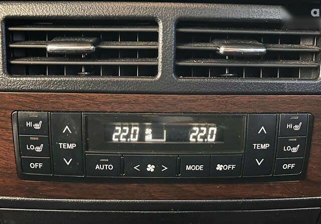 Тойота Ленд Крузер, объемом двигателя 4.5 л и пробегом 184 тыс. км за 52500 $, фото 27 на Automoto.ua