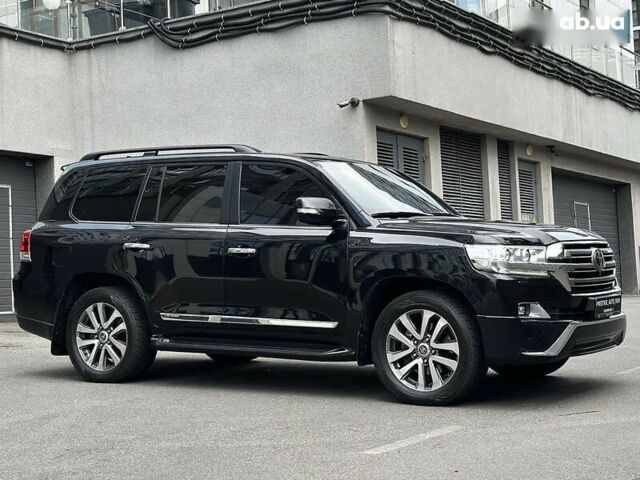 Тойота Ленд Крузер, объемом двигателя 4.5 л и пробегом 88 тыс. км за 117000 $, фото 13 на Automoto.ua