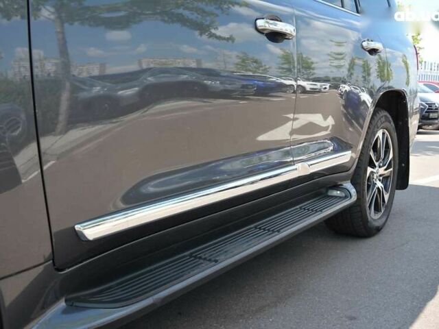 Тойота Ленд Крузер, объемом двигателя 4.5 л и пробегом 216 тыс. км за 55000 $, фото 17 на Automoto.ua